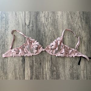 Victoria secret bra 34c